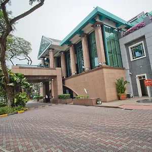 The At Recreation Club Hotel Singapore